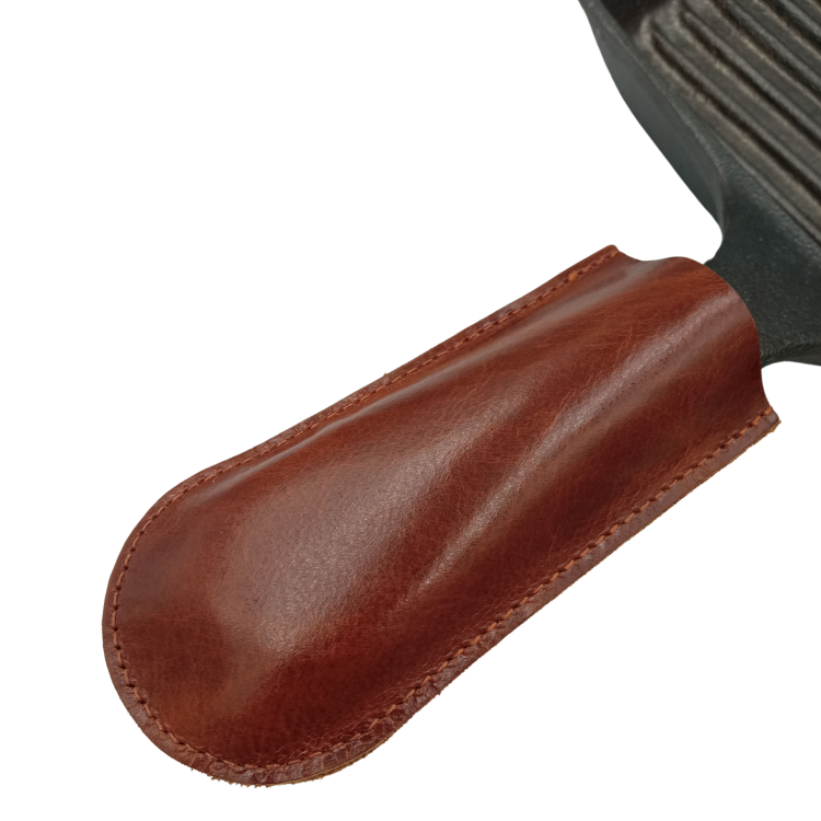 Skórzana osłona na rączkę patelni żeliwnych