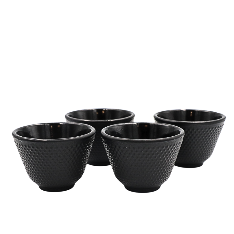 czajnik żeliwny 1,4 litra z kompletem czarek